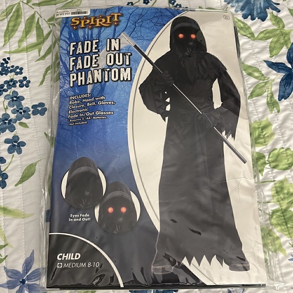 Fade-in fade out phantom Costume Size M ages 8-10